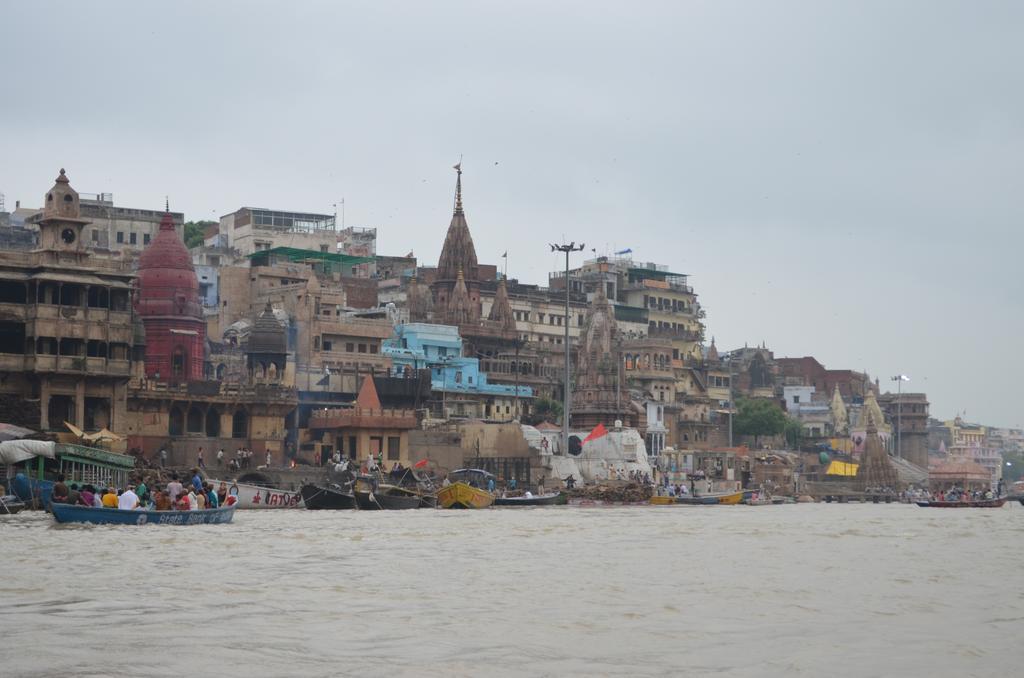 Somit Paying Guest House Varanasi Bagian luar foto