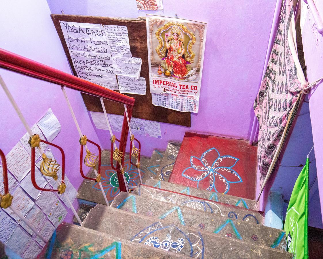 Somit Paying Guest House Varanasi Bagian luar foto